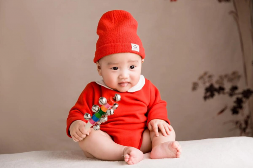 上杭六个月宝宝总是摇头 上杭六个月宝宝总是摇头